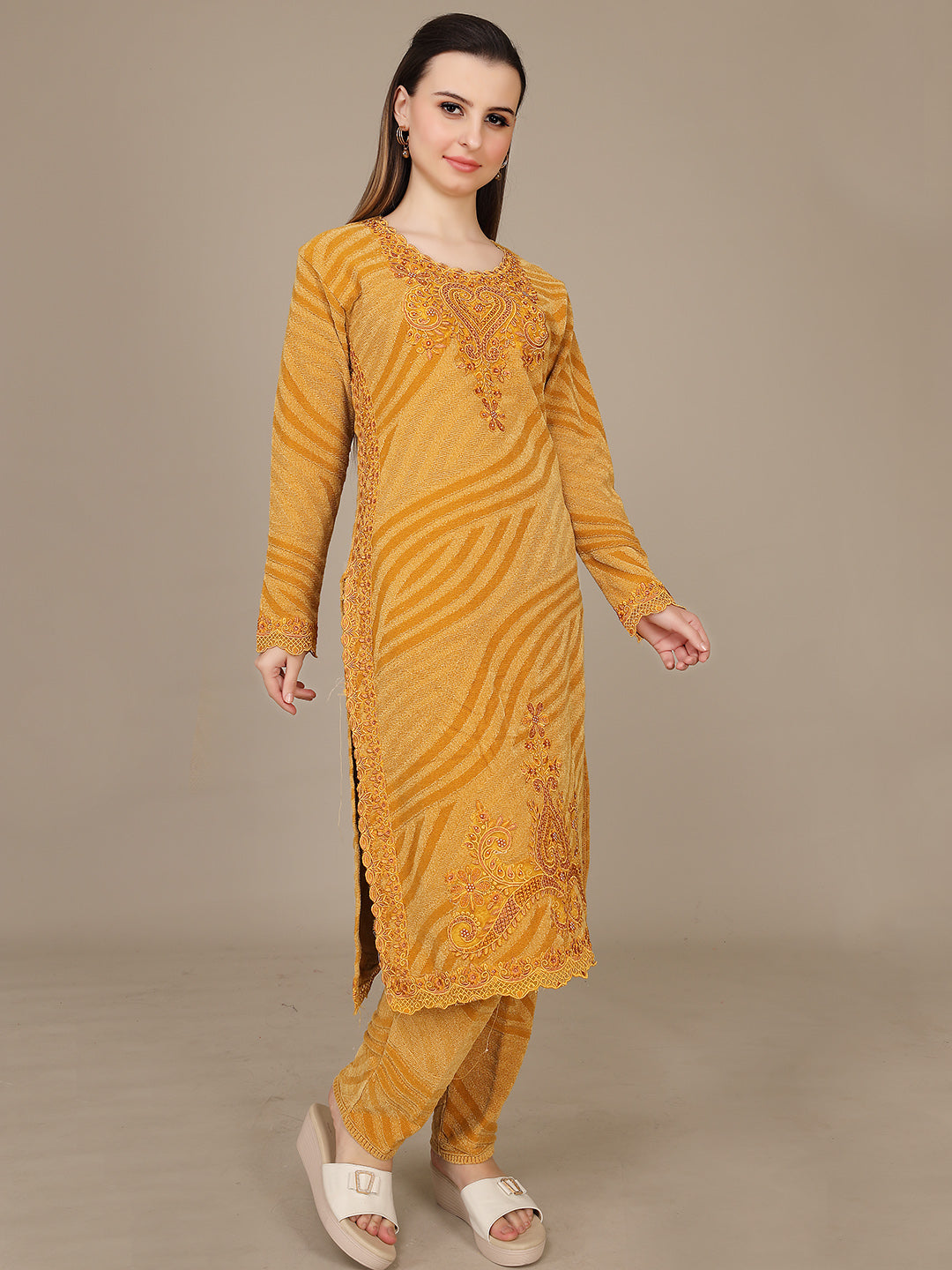 Kurti Set