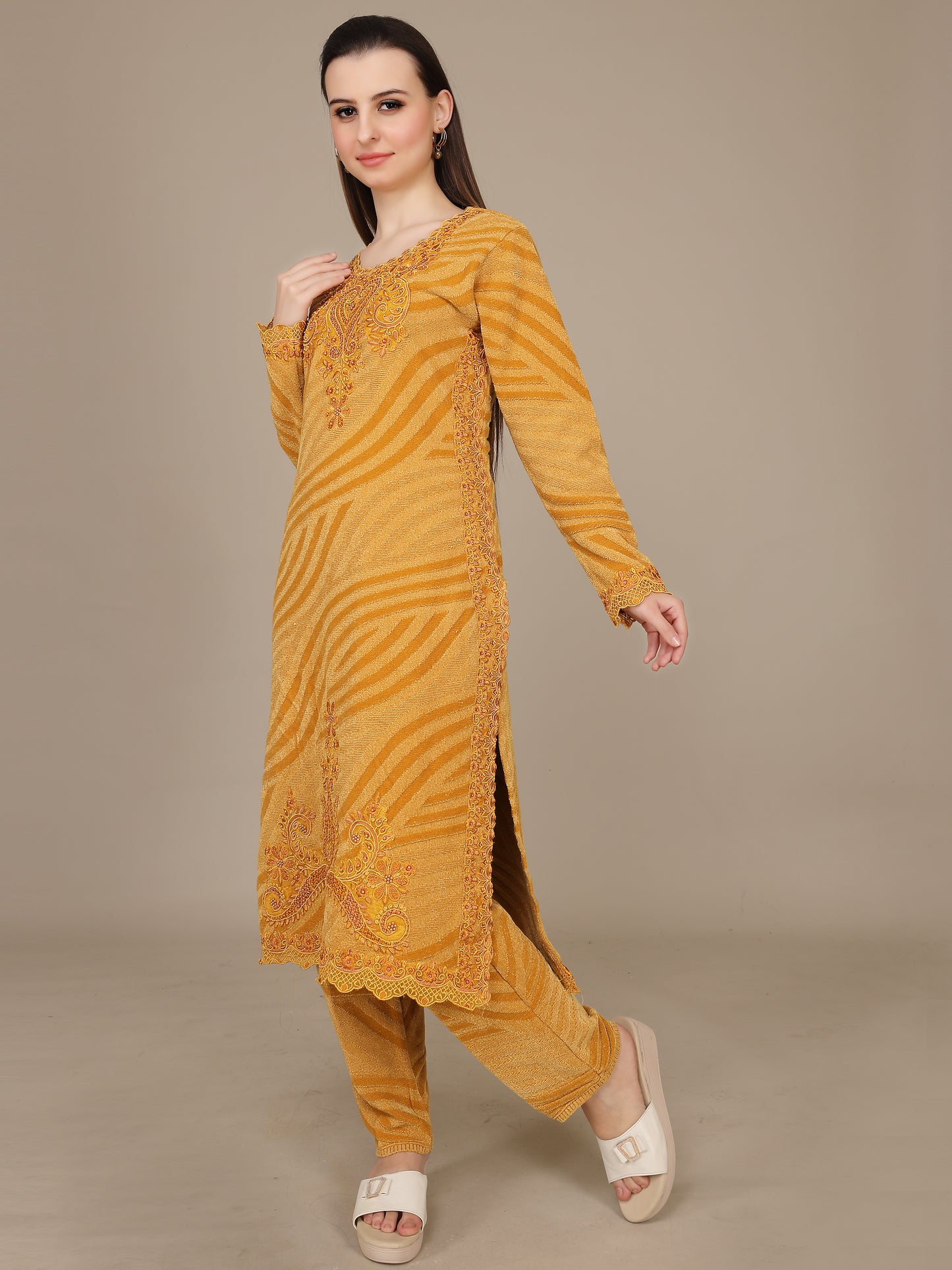 Kurti Set